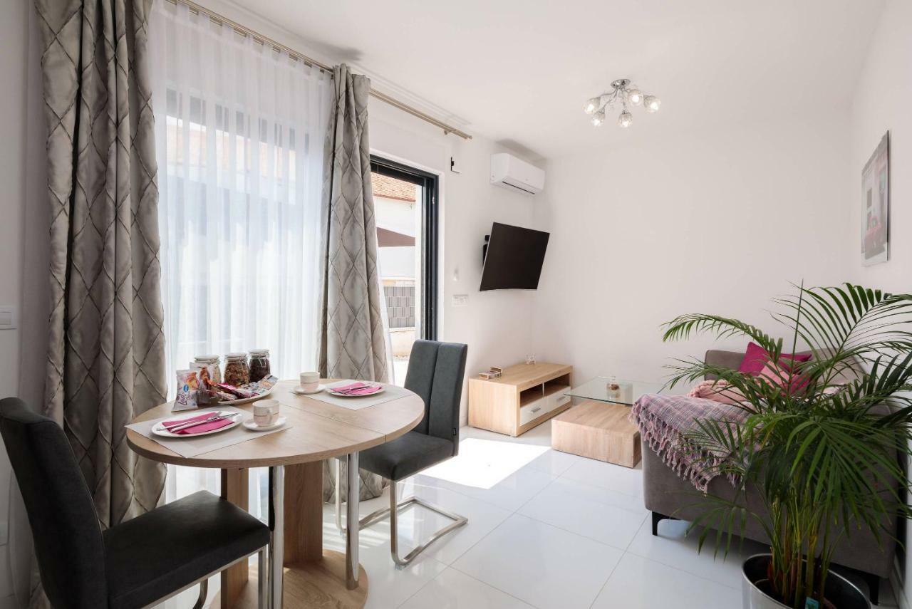 Apartment Flawless 特罗吉尔 外观 照片